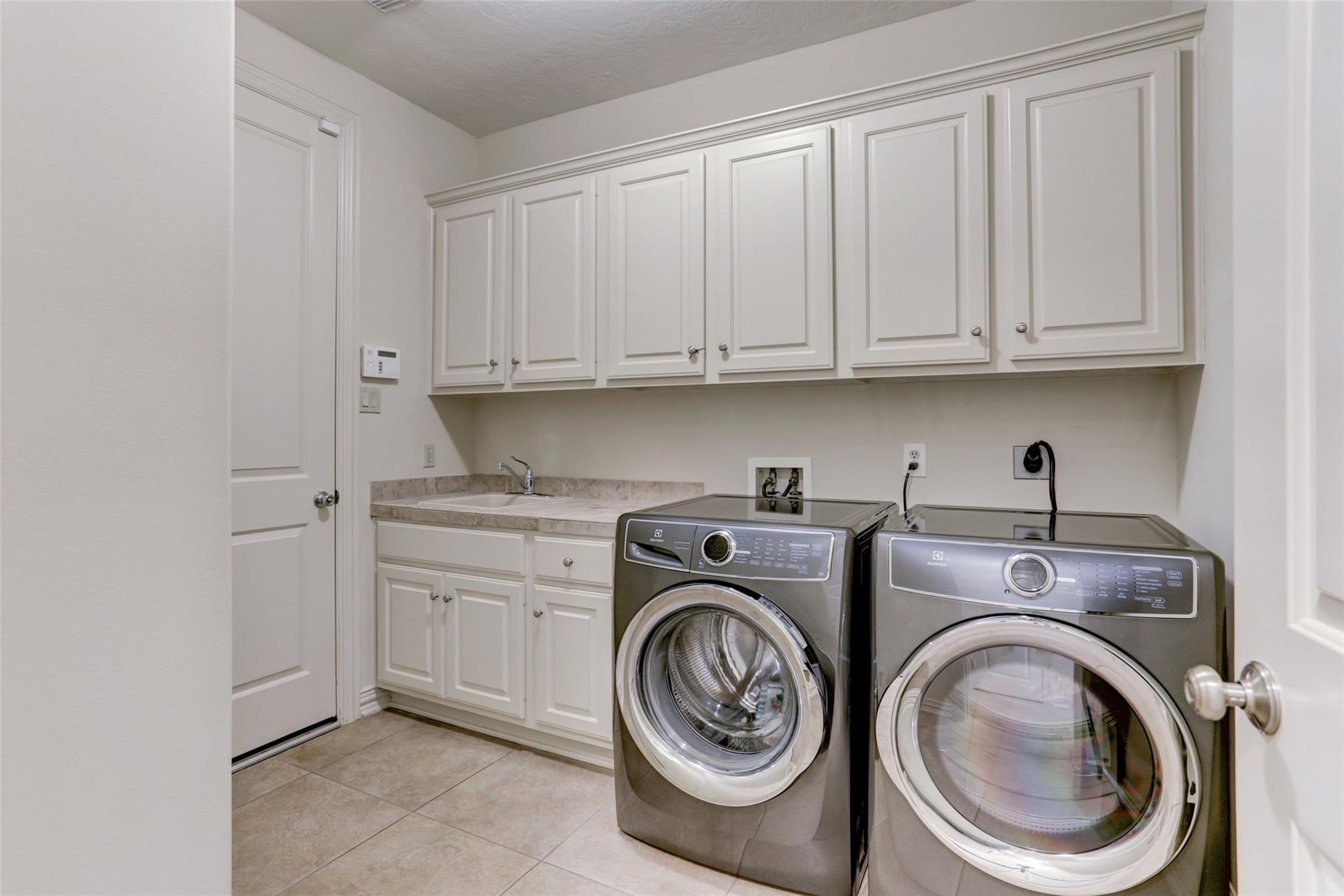14307 Jade Cove Drive