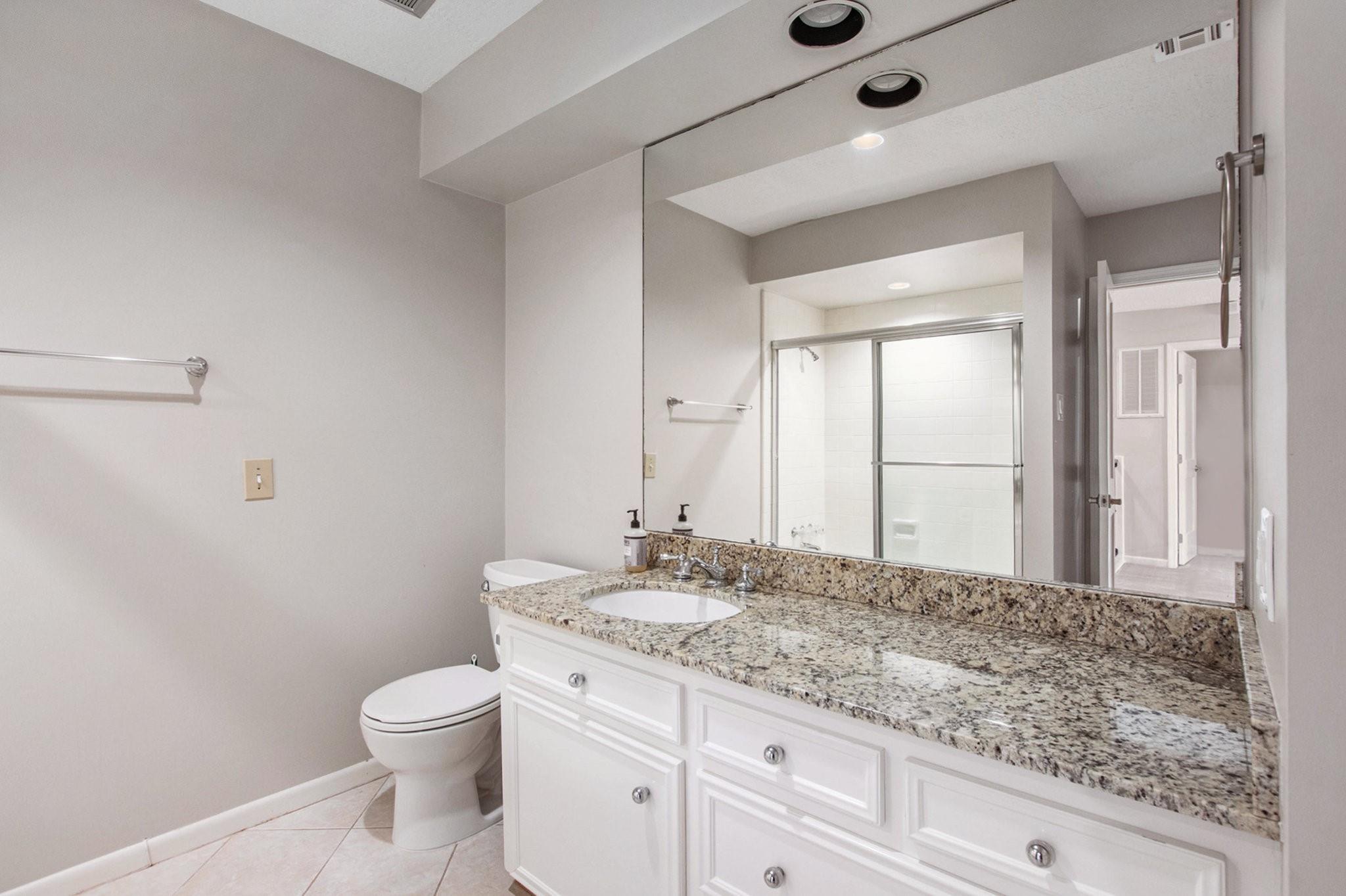 15600 Barkers Landing Road # 2