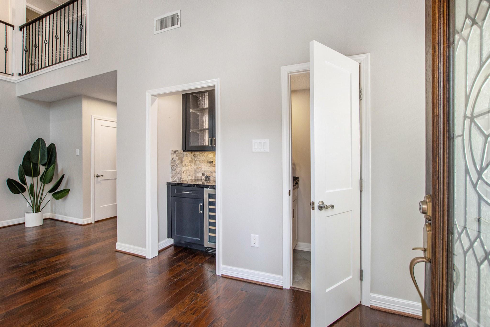 15600 Barkers Landing Road # 2