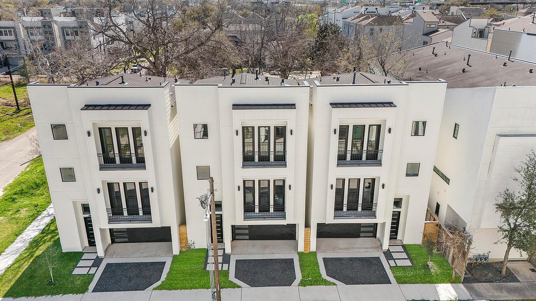 2218 Francis Street