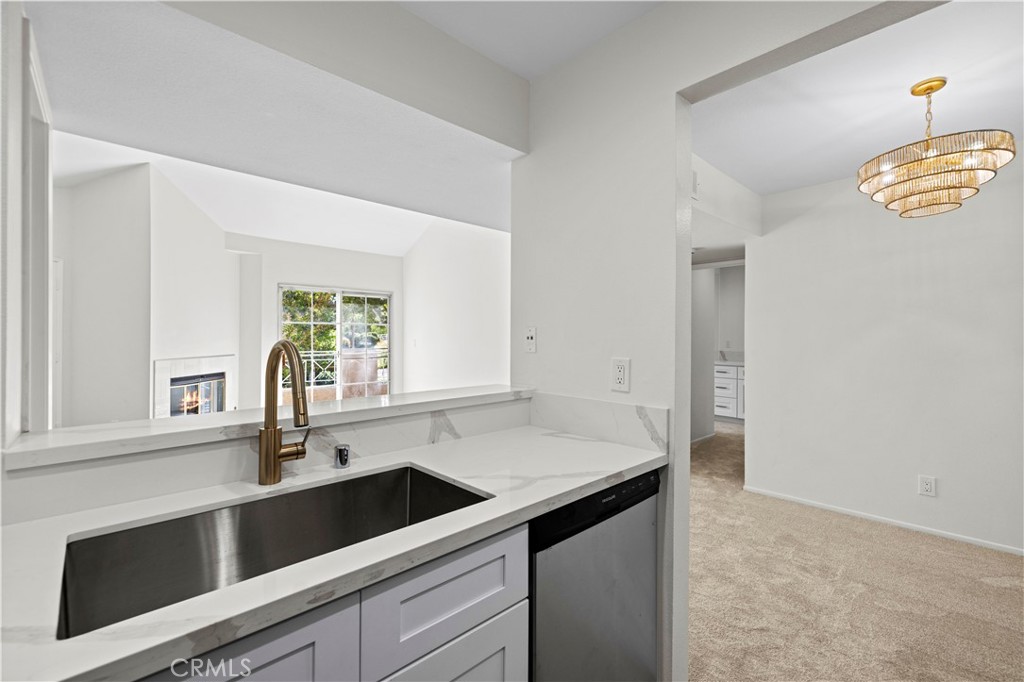 23933 Del Monte Drive 21