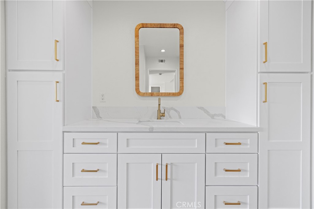 23933 Del Monte Drive 21