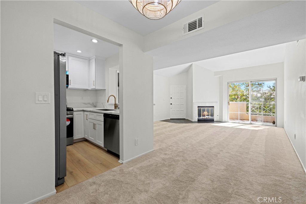 23933 Del Monte Drive 21