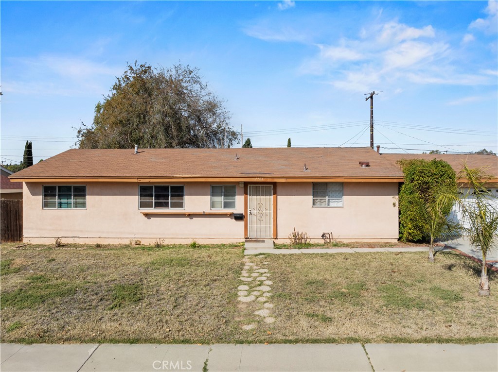 1721 Spence St.