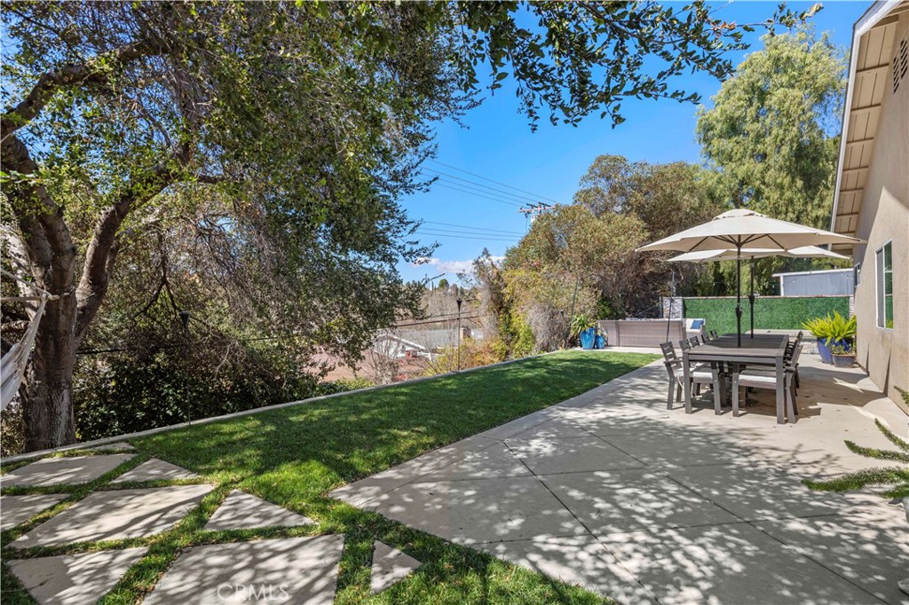 27233 Santa Clarita Rd