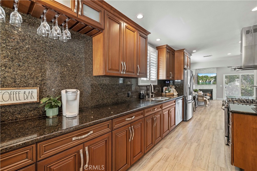 27233 Santa Clarita Rd