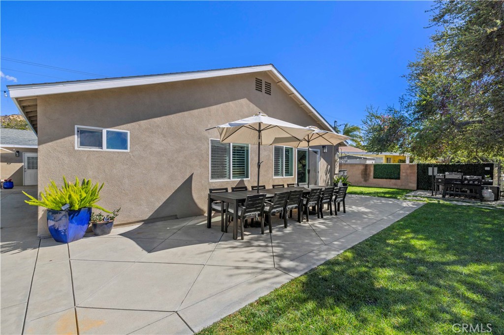 27233 Santa Clarita Rd