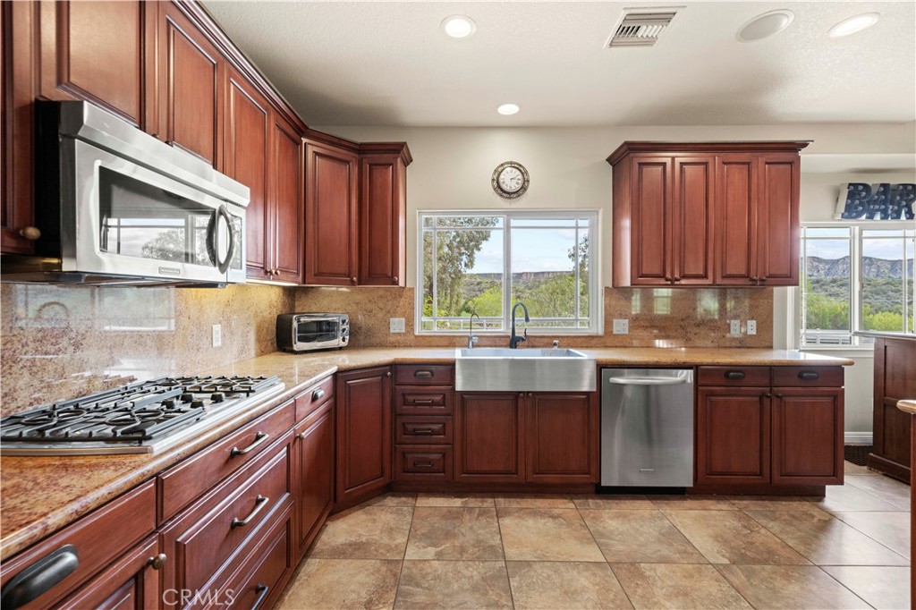 18181 Lost Creek Road