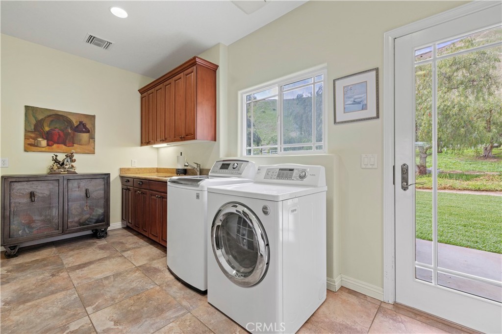 18181 Lost Creek Road