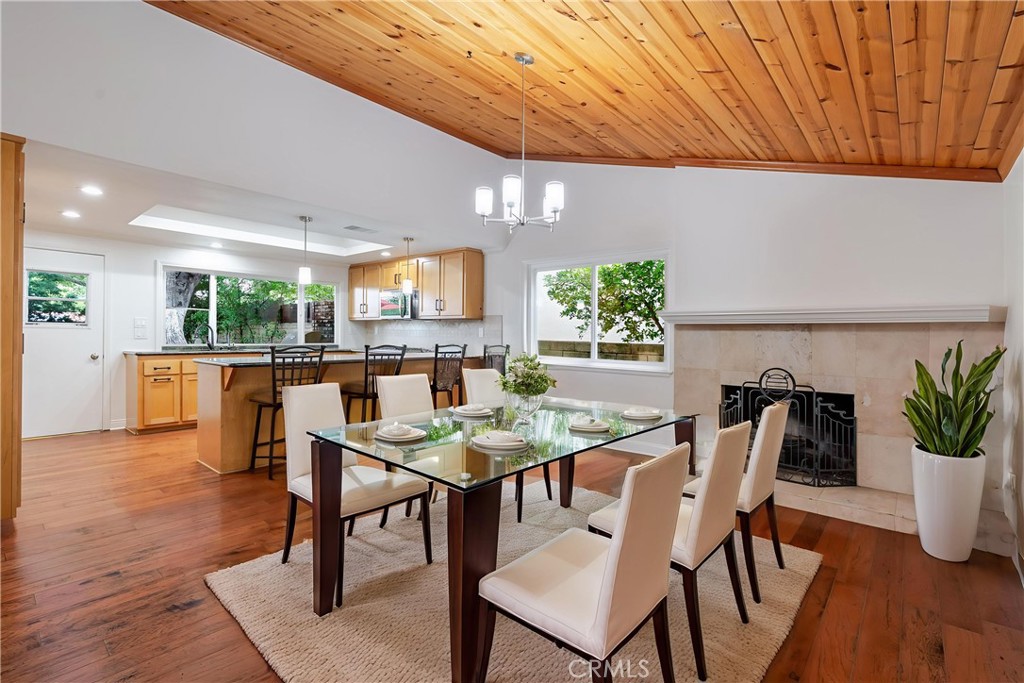 23543 Heather Knolls Place