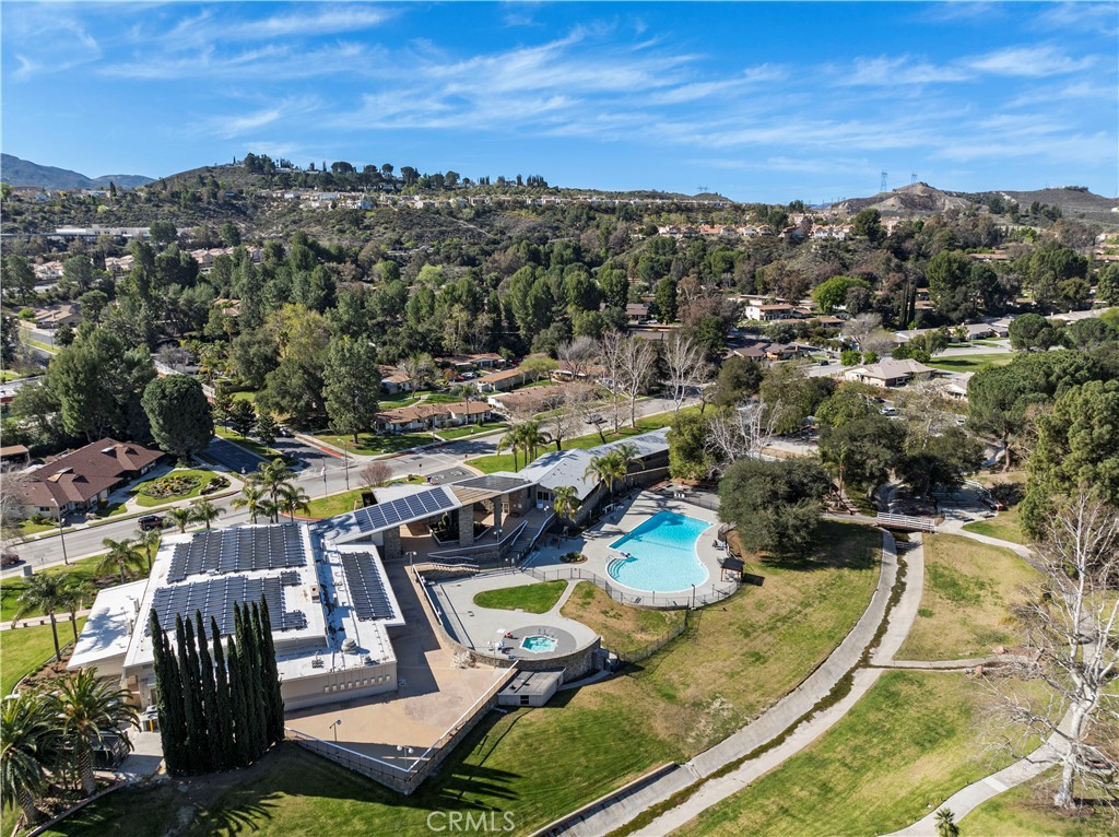 19160 Avenue Of The Oaks B