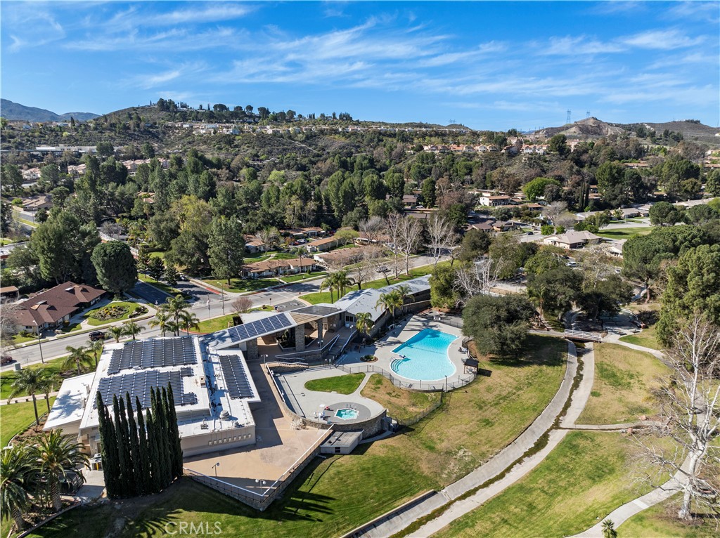 19160 Avenue Of The Oaks B