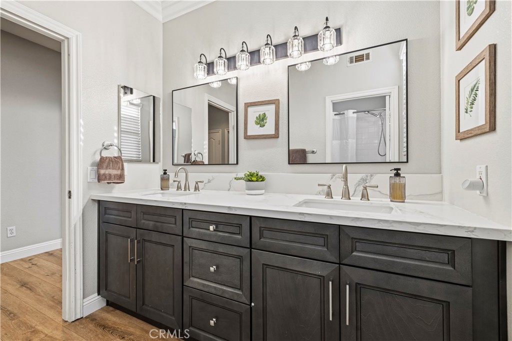 21157 Cross Creek