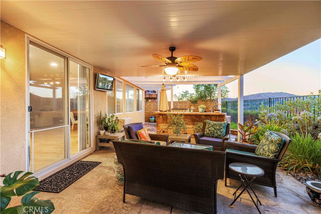 21157 Cross Creek