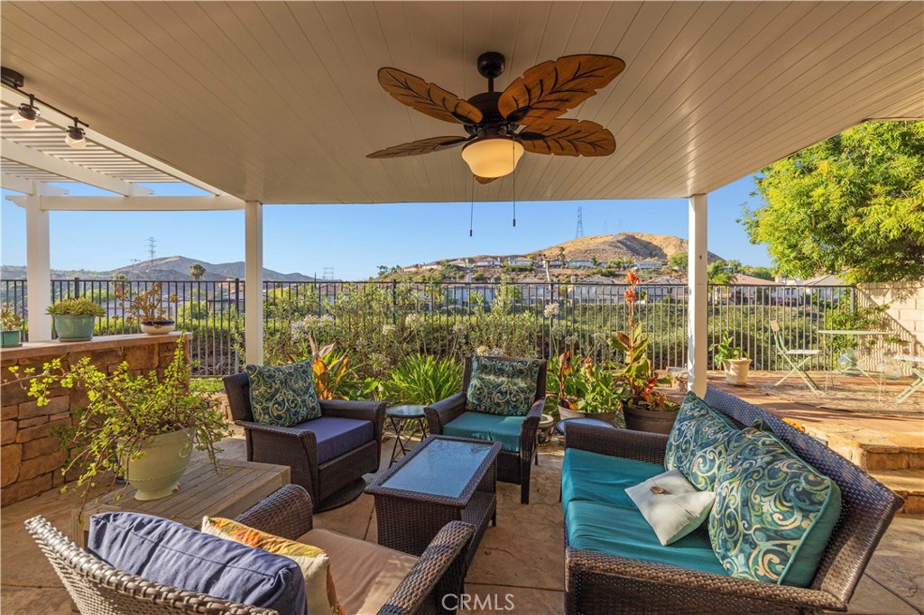 21157 Cross Creek
