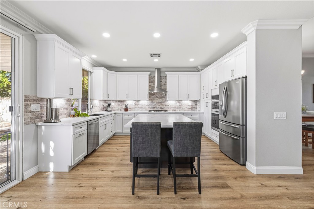 21157 Cross Creek