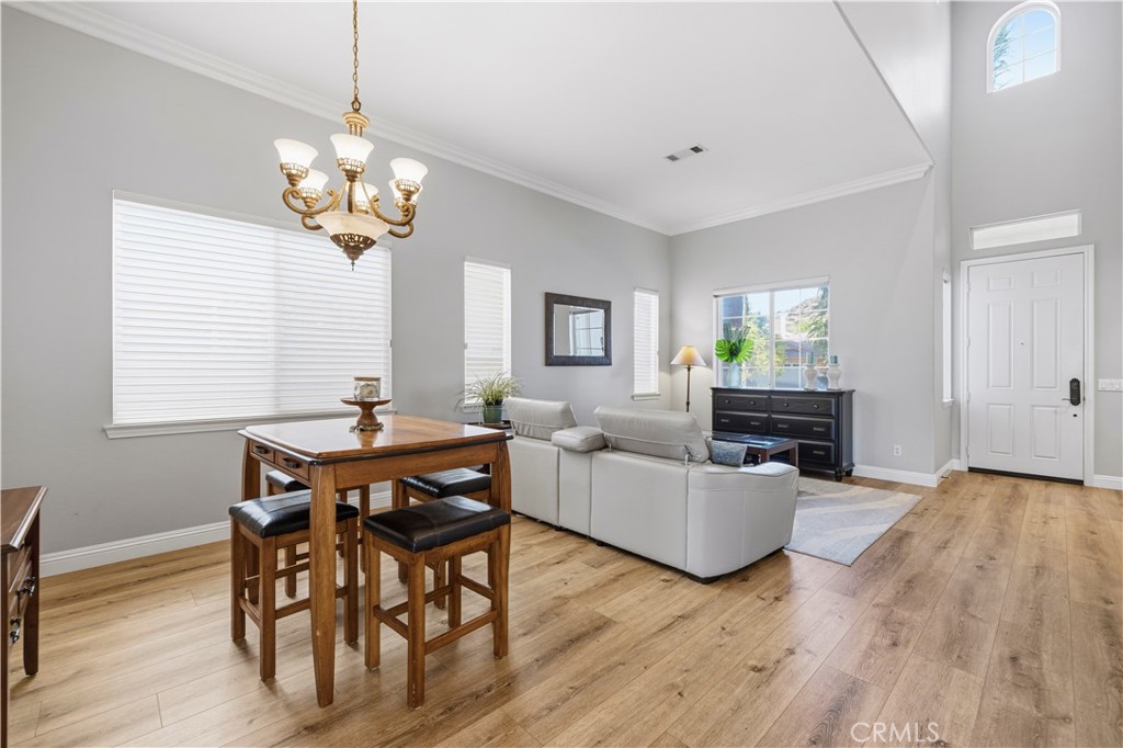 21157 Cross Creek
