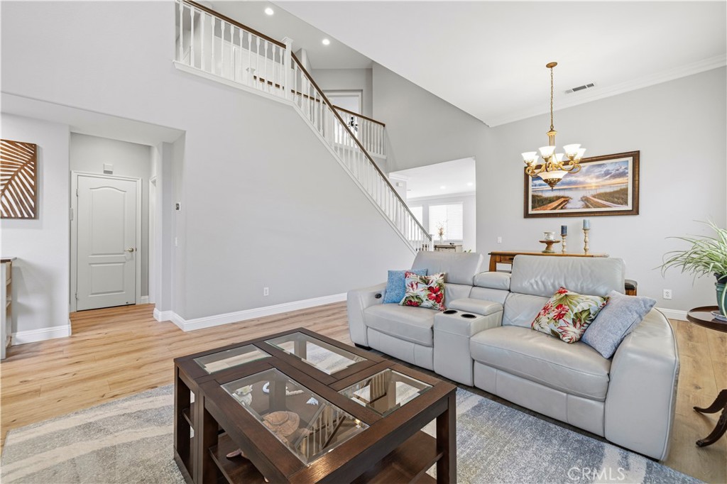 21157 Cross Creek