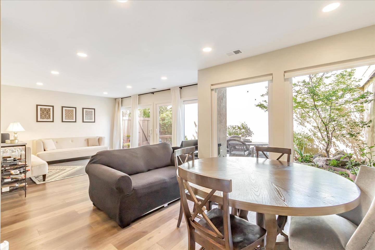 173 Escobar AVE
