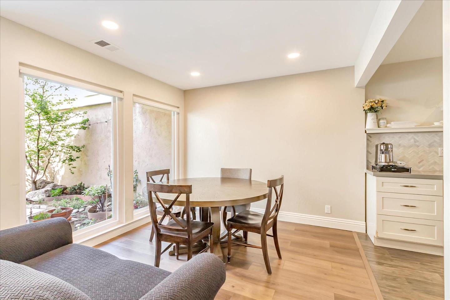 173 Escobar AVE