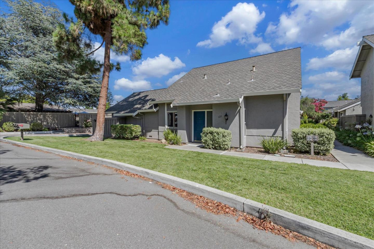 122 Milmar WAY