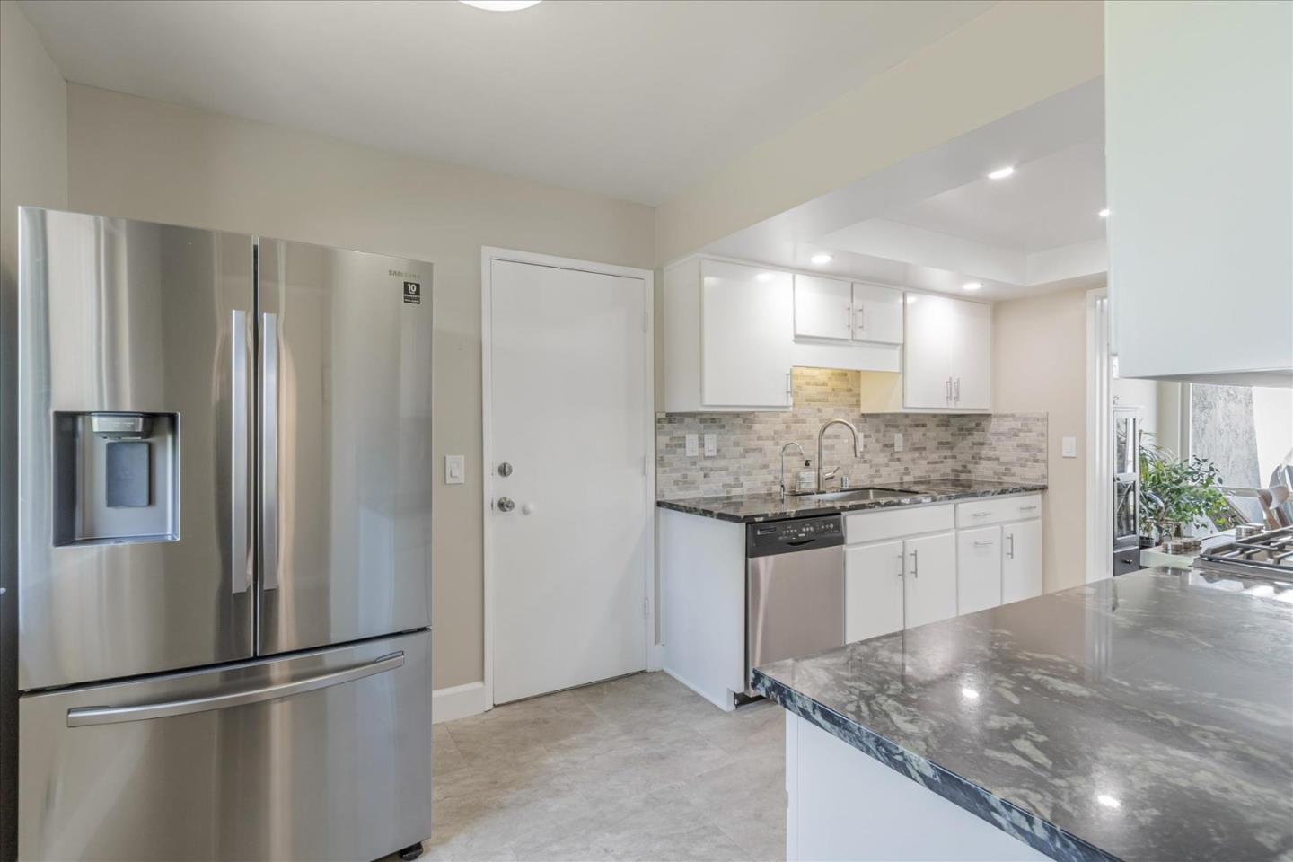 122 Milmar WAY