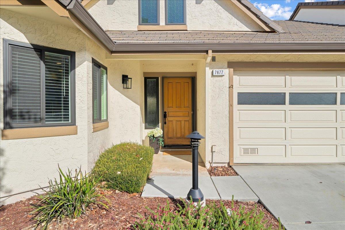 7677 Helmsdale DR