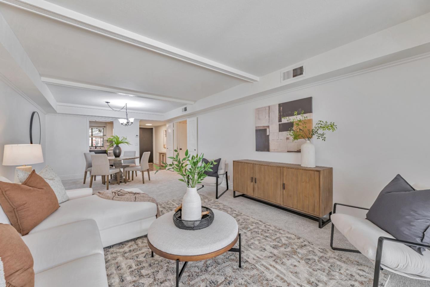 5264 Cribari Heights