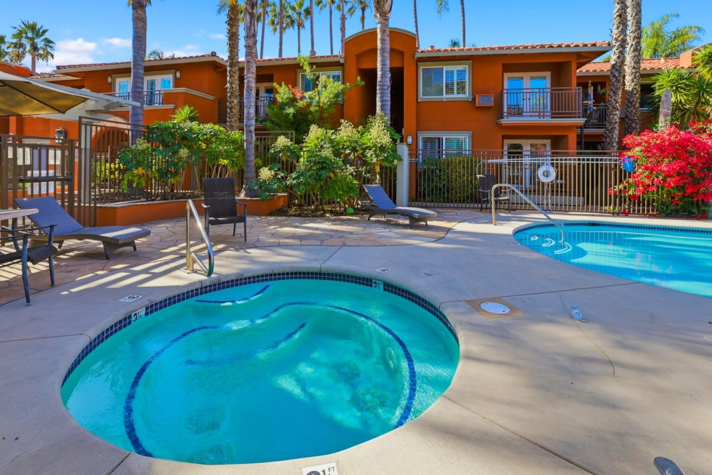 1835 Palm View Place 105