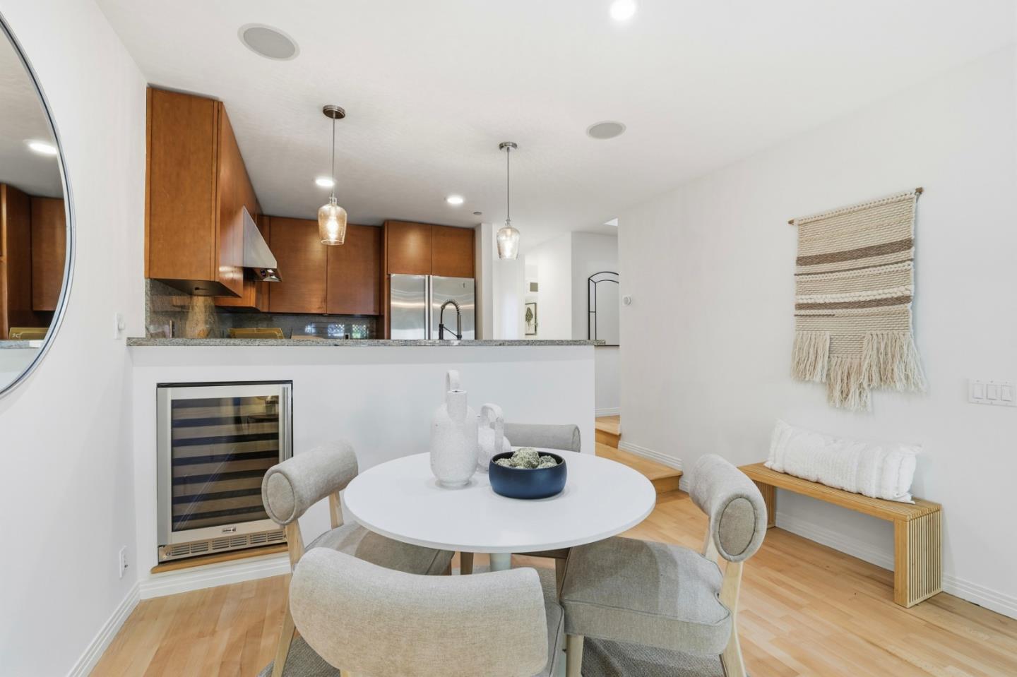 1835 Palm View Place 105