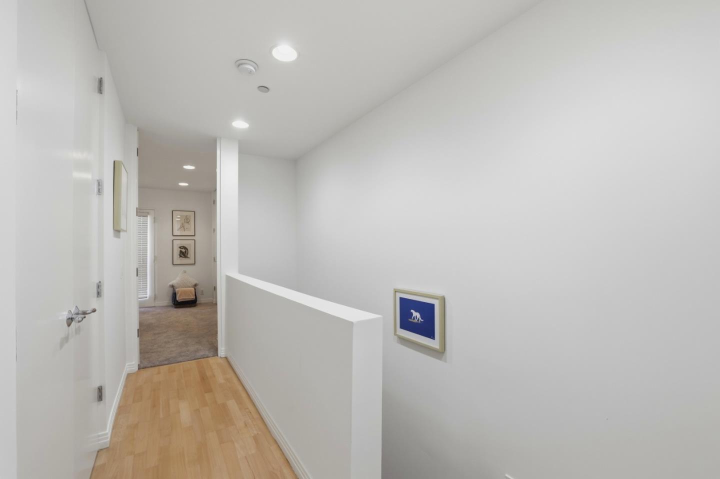 1835 Palm View Place 105