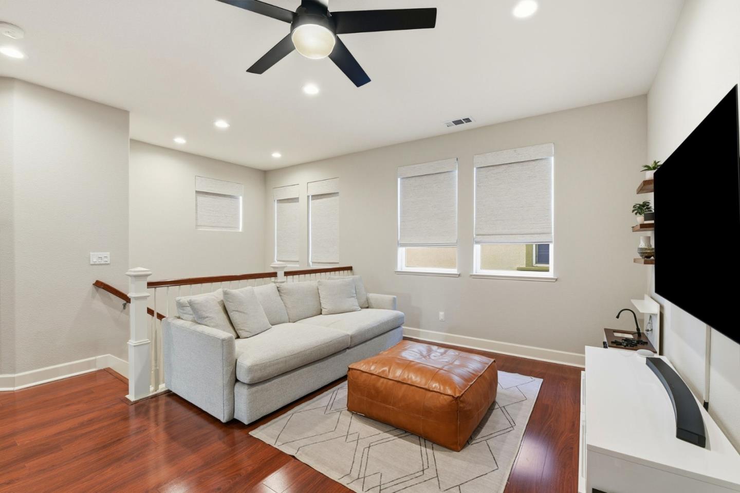 17725 Calle Mazatan