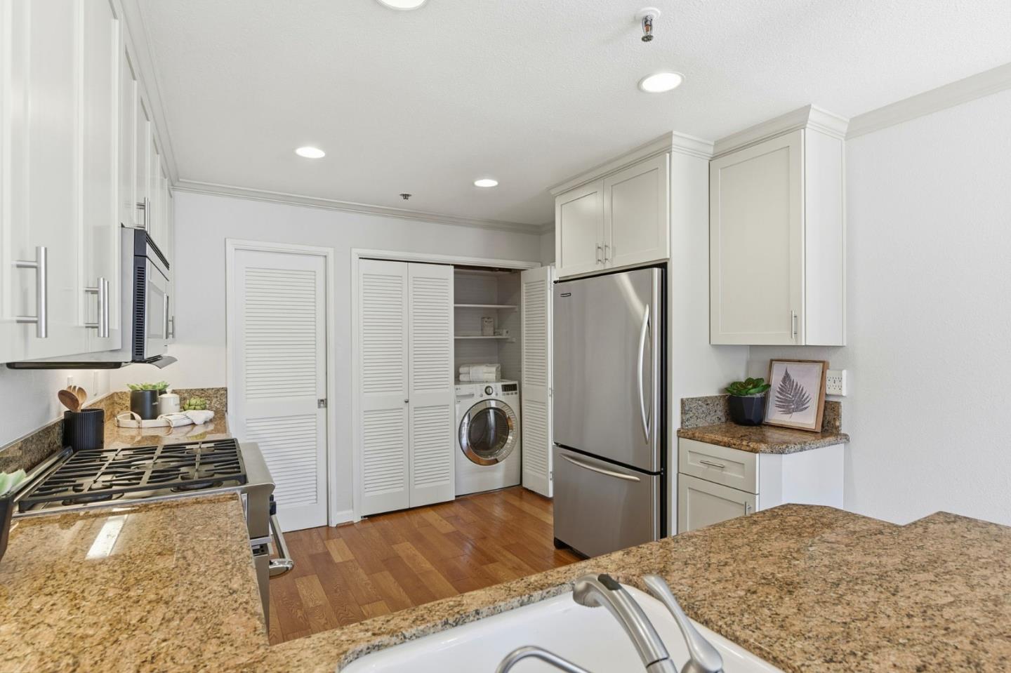 95 Church Street 2301