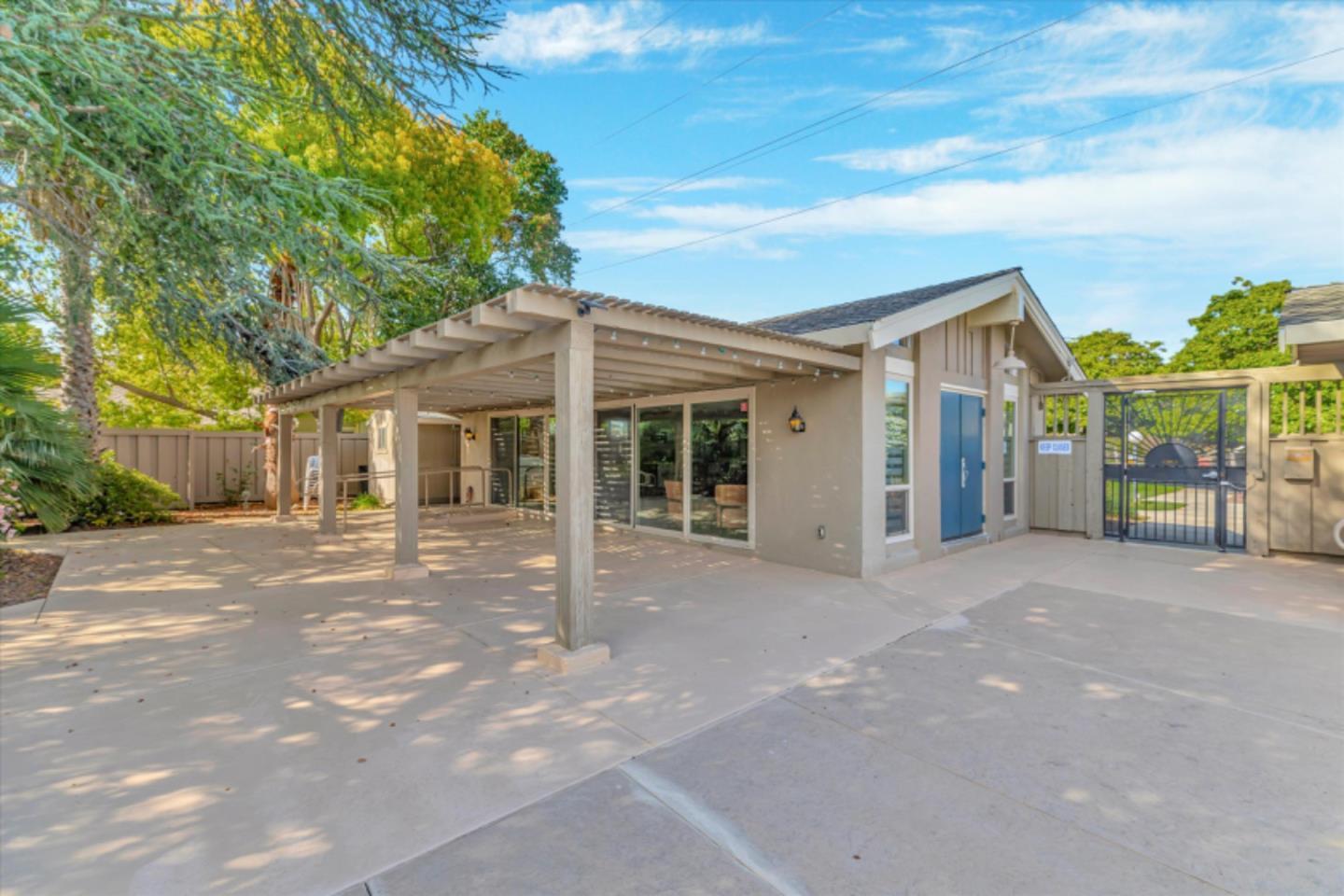 169 Escobar Avenue