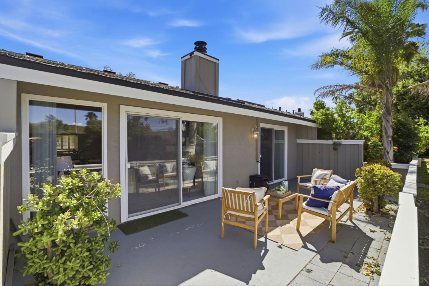 1131 Holly Oak Circle