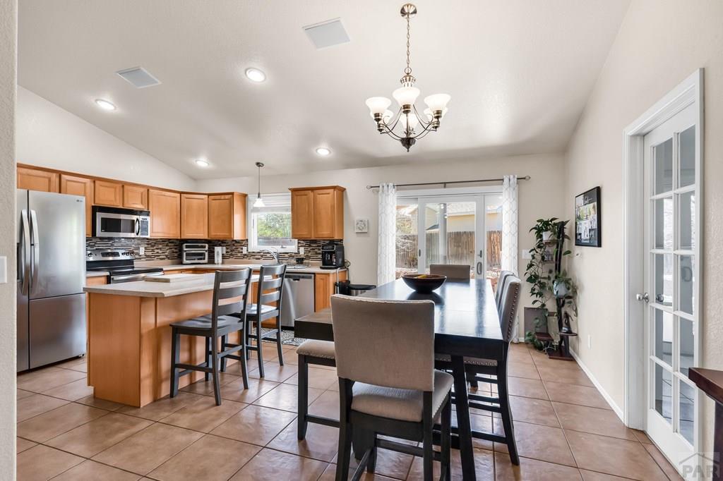 4899 Warbler Court