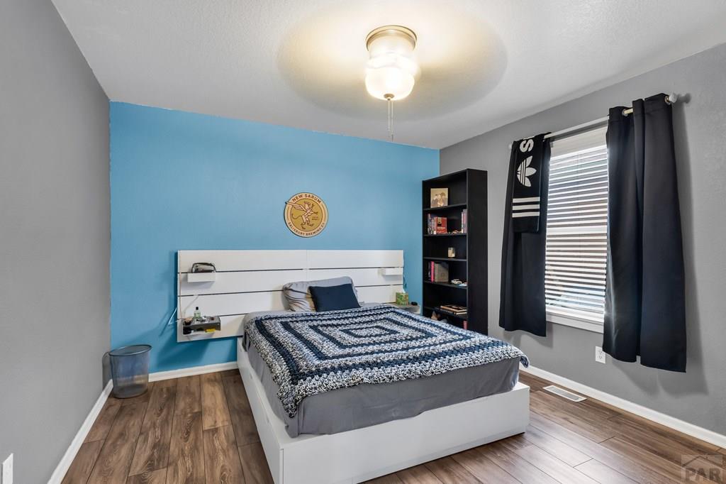4899 Warbler Court