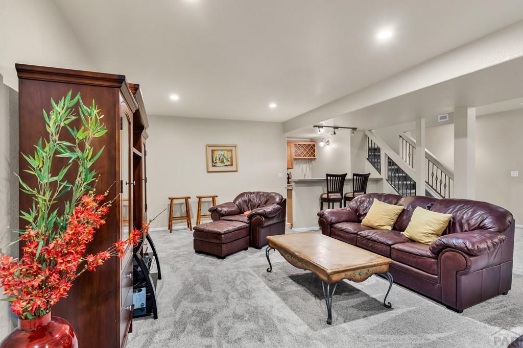 4899 Warbler Court