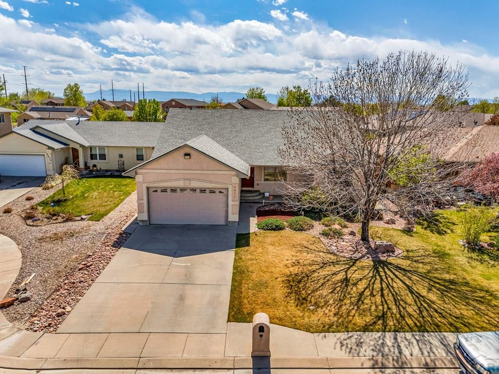 4899 Warbler Court