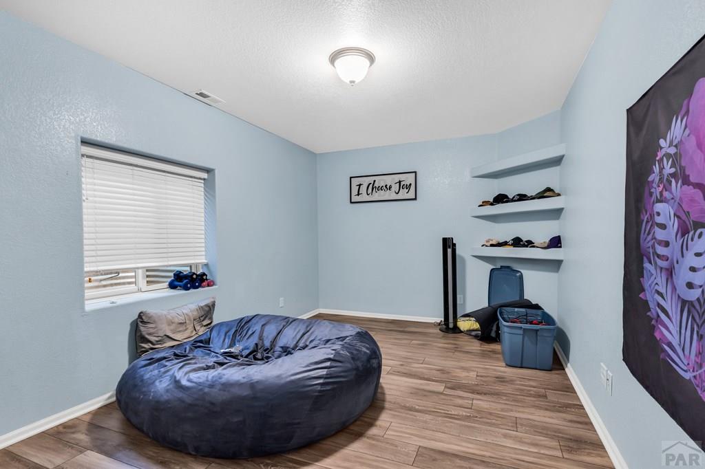 4899 Warbler Court