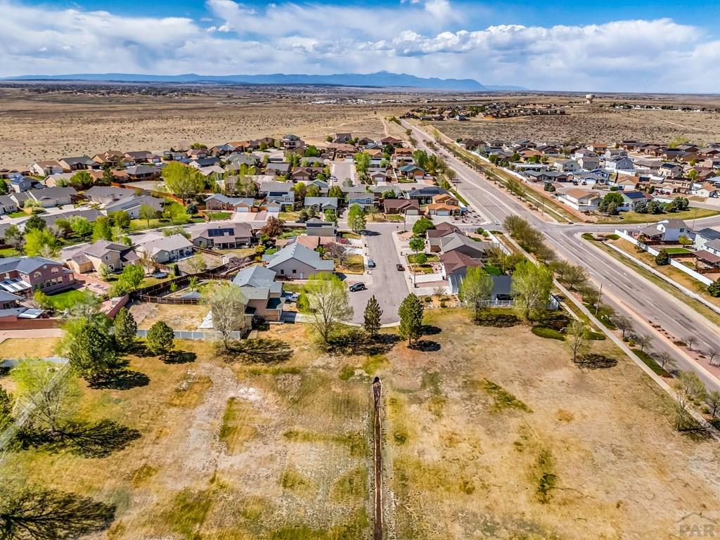 4899 Warbler Court