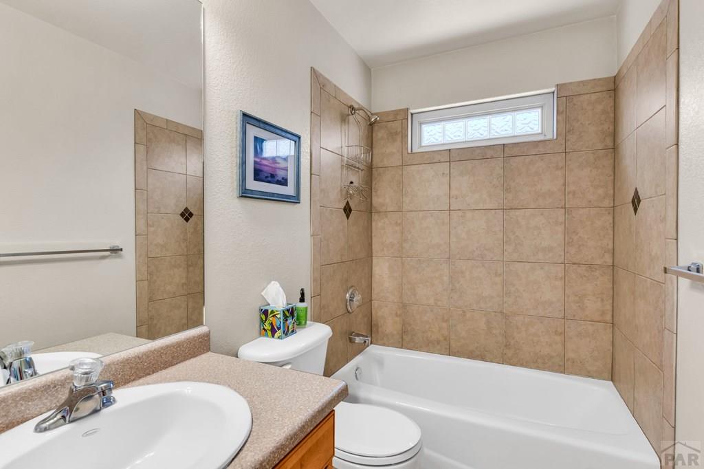 4899 Warbler Court