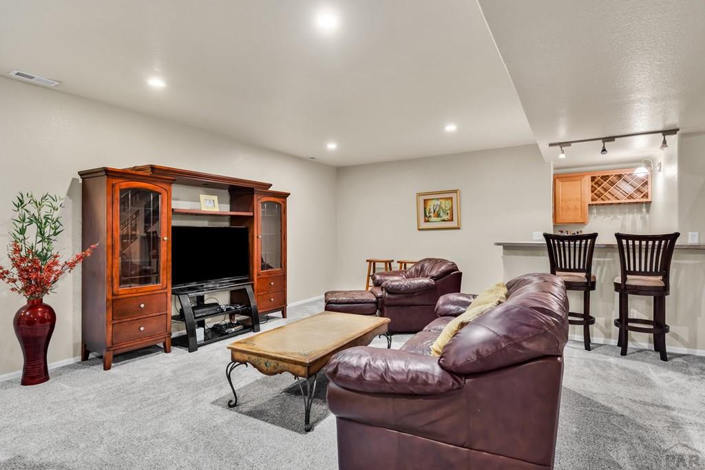 4899 Warbler Court