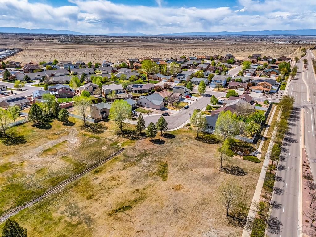 4899 Warbler Court
