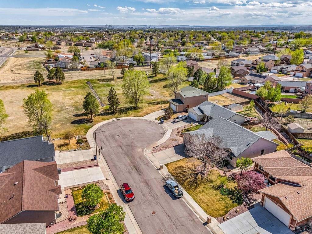 4899 Warbler Court