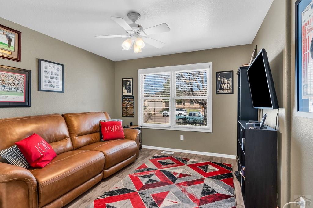 4899 Warbler Court