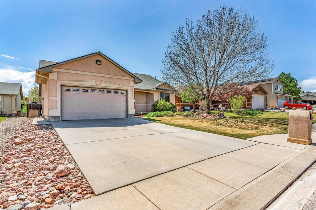 4899 Warbler Court