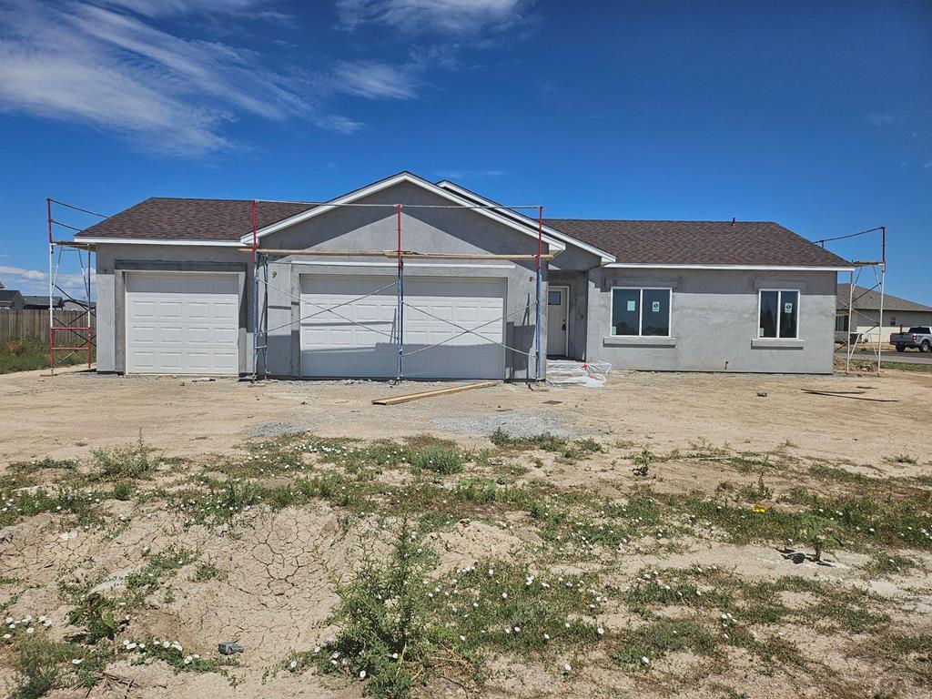 571 N Campbell Dr