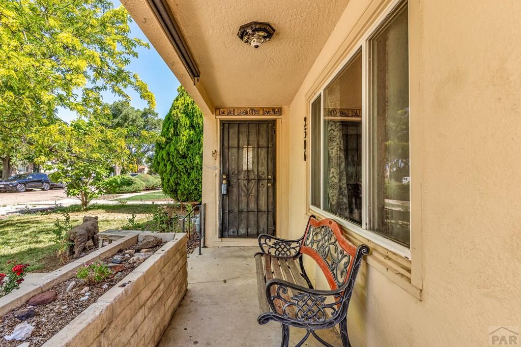 2306 Cortez Rd