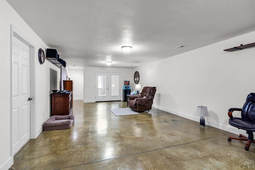 75 Wheatridge Dr